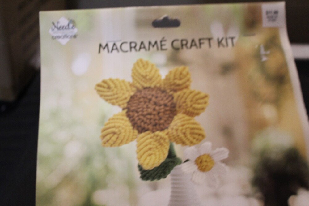 yarn flower craft kit